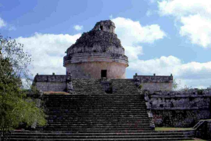 Caracol (Observatorium) di Chichén Itza, Yucatan, Meksiko