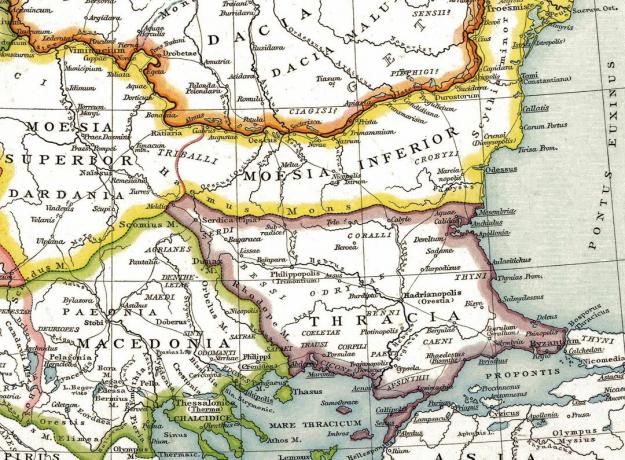 Peta yang menunjukkan Makedonia, Dacia, dan Thrace.
