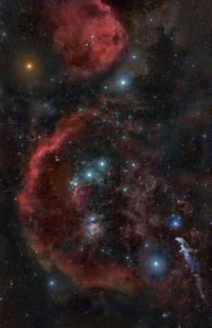 Rasi bintang Orion dan Betelgeuse supergiant merah.