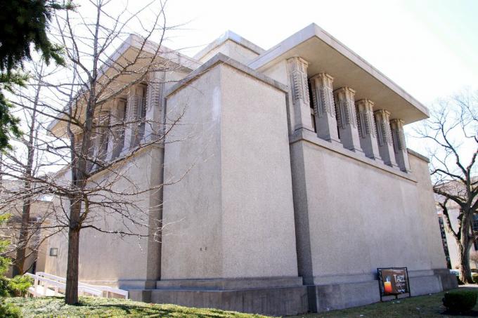 Unity Temple beton besar yang dirancang oleh Frank Lloyd Wright di Oak Park, Illinois