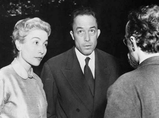Pemenang Hadiah Nobel Albert Camus dan Istrinya