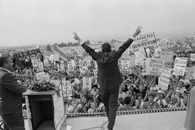 Richard Nixon berkampanye pada tahun 1968