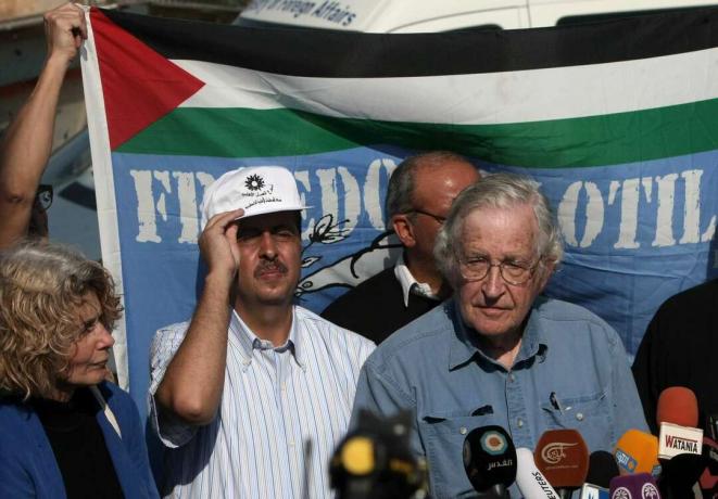 noam chomsky gestest palestinian gaza