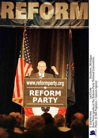 Ross Perot Berbicara di Konvensi Nasional Partai Reformasi