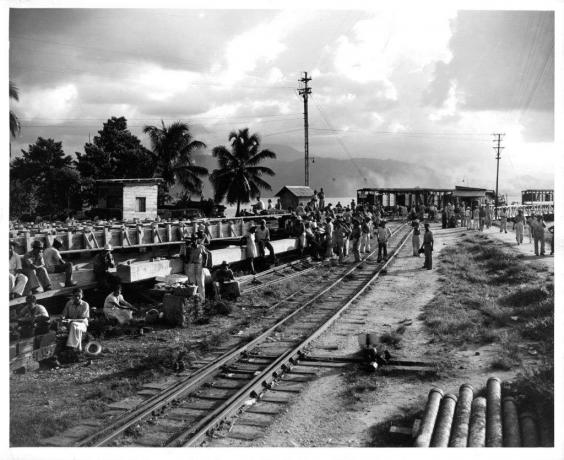 PEKERJA KERETA API DI GUATEMALA