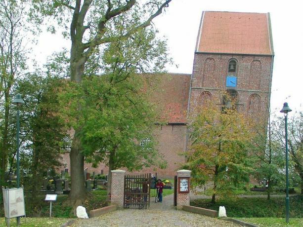 Menara Miring Suurhusen di Frisia Timur, Jerman